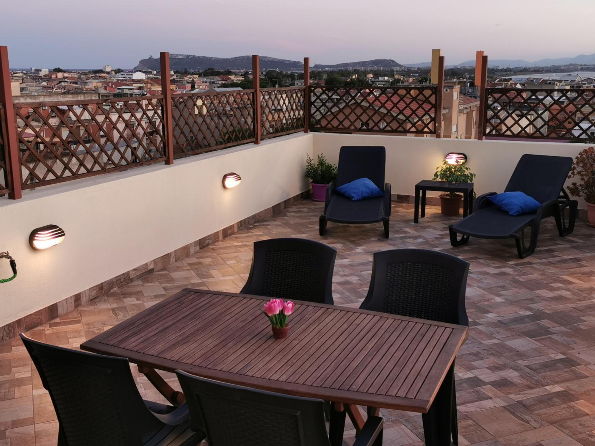 Sardegna Relax Apartment Quartu SantʼElena Екстериор снимка